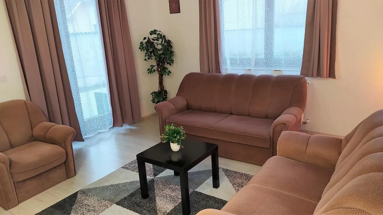 Apartment Mueezzin Apartman Eger Hungary